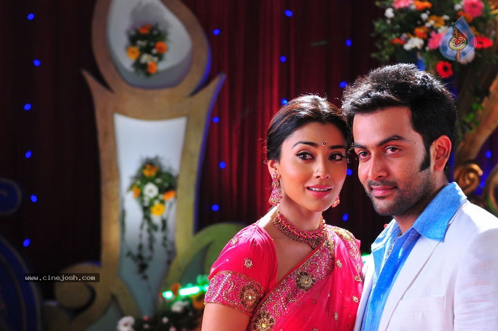 Raja Pokkiri Raja Tamil Movie Stills - 54 / 71 photos