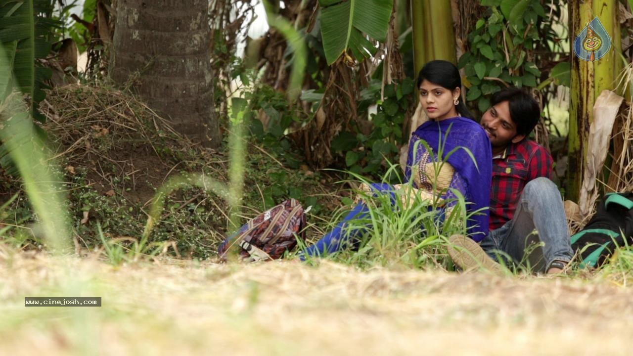 Rajahmundry ki 50 KM Dooramlo Movie Photos - 9 / 58 photos