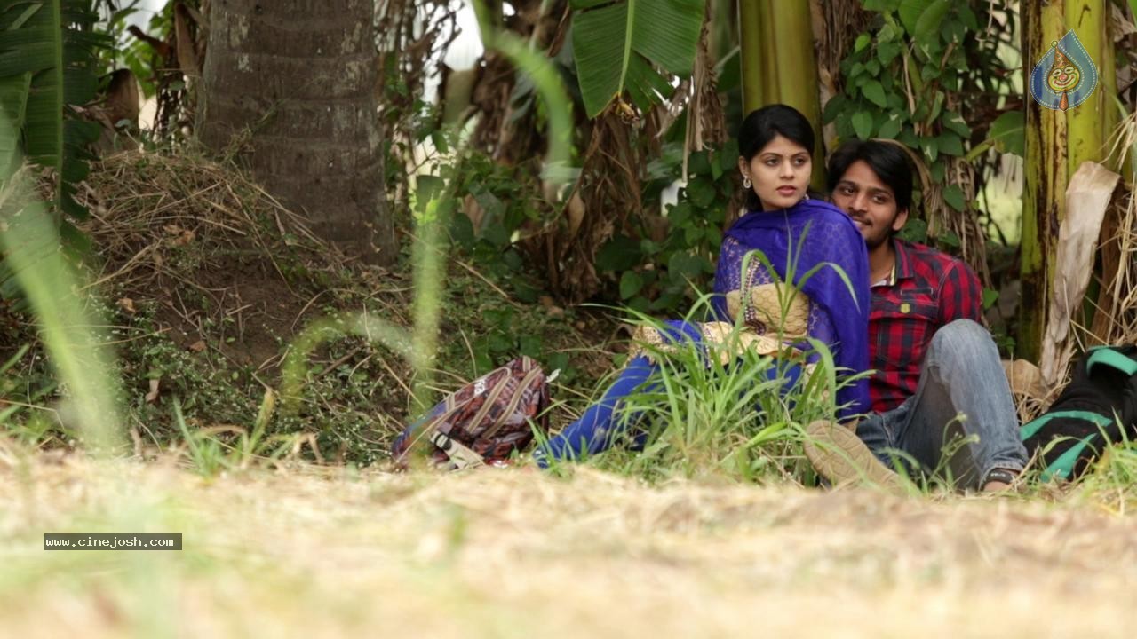 Rajahmundry ki 50 KM Dooramlo Movie Photos - 55 / 58 photos