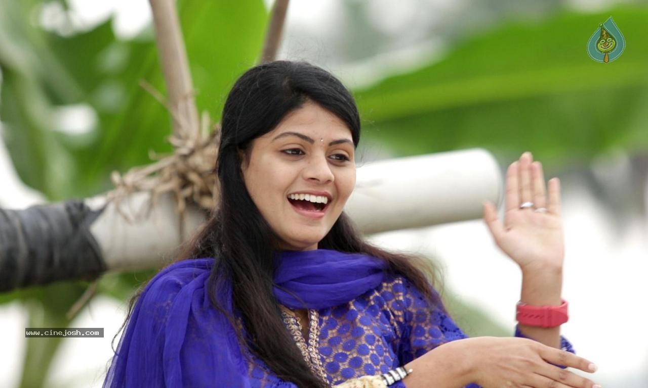 Rajahmundry ki 50 KM Dooramlo Movie Stills - 6 / 14 photos