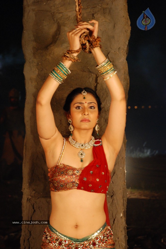Rajakota Rahasyam Movie Photos - 83 / 148 photos