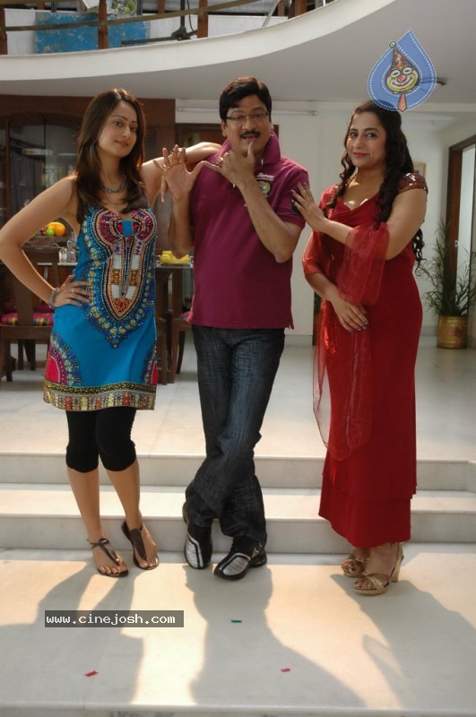 Rajendra Prasad New Movie Stills - 14 / 22 photos