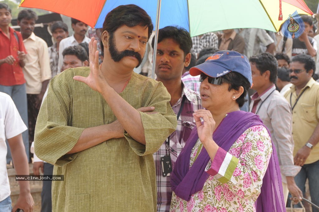 Rajendra Prasad Stills in Lovely Movie - 37 / 39 photos