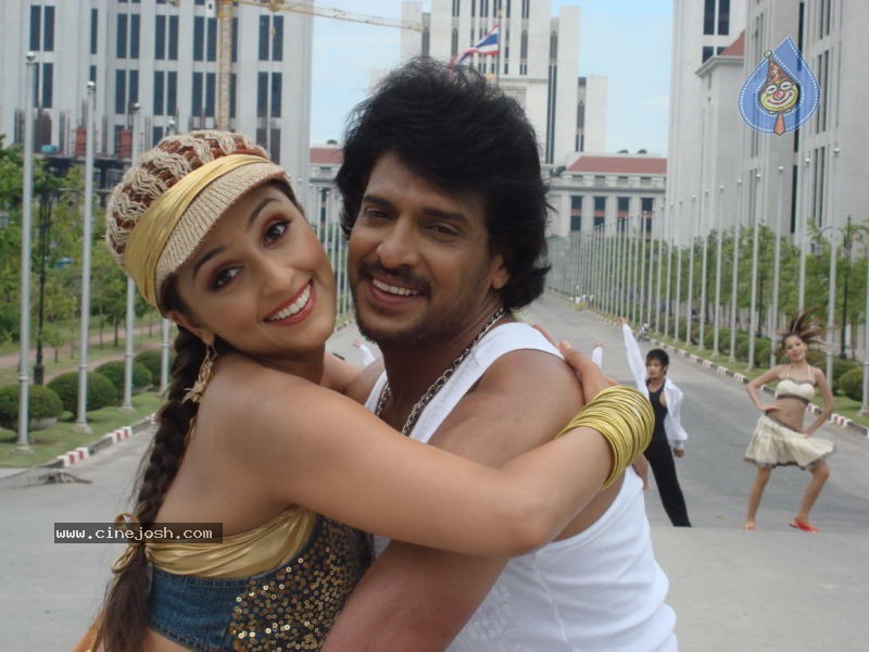 Rajini From Rajahmundry Movie Stills - 8 / 41 photos