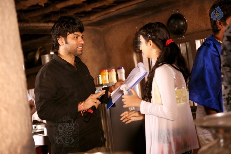 Raju Gari Gadi Film Photos - 20 / 32 photos