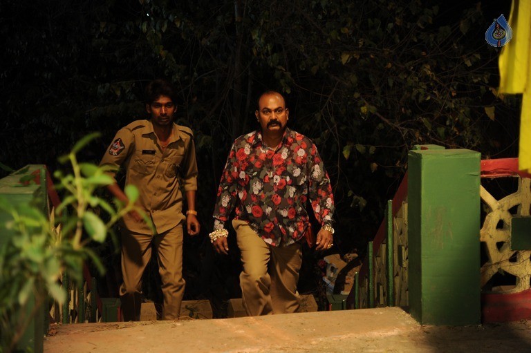 Rakshaka Bhatudu Movie Photos - 6 / 11 photos