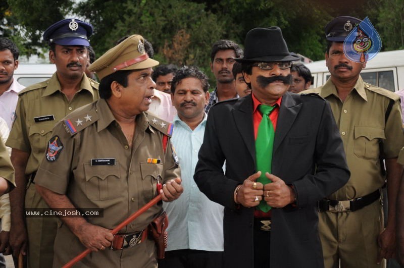 Ramachari Eedo Pedda Gudachari Movie Stills - 22 / 24 photos