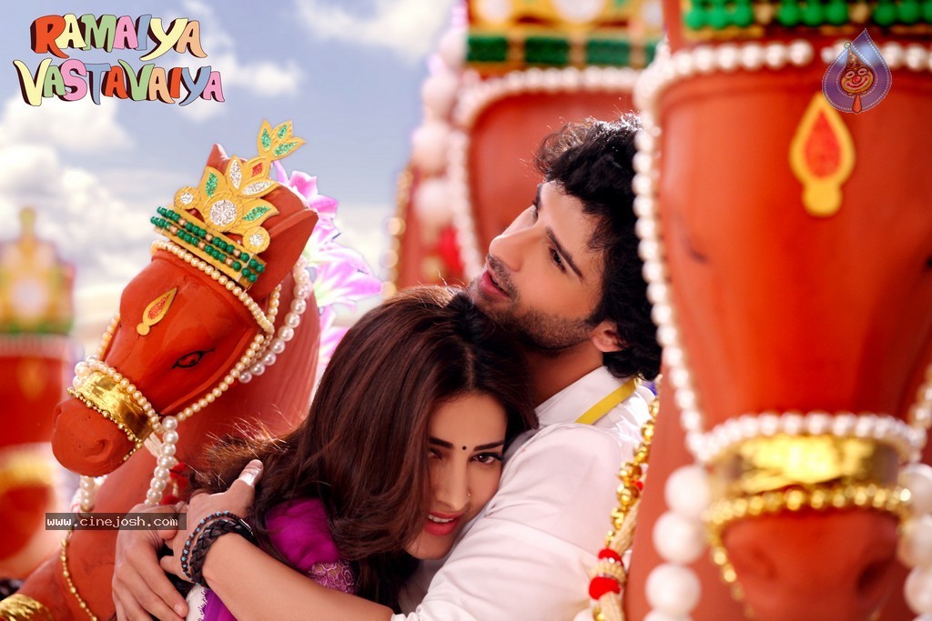 Ramaiya Vastavaiya Stills n Posters - 50 / 283 photos