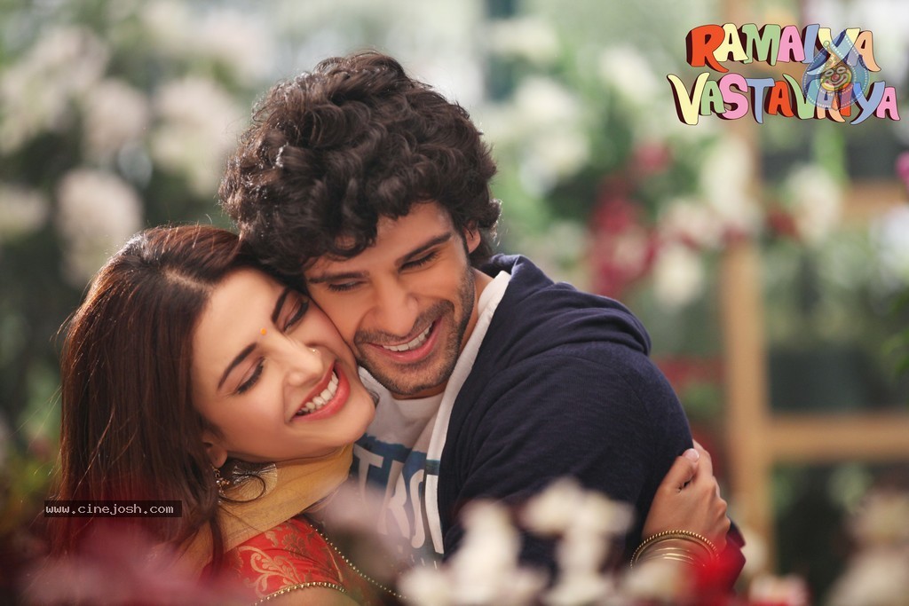 Ramaiya Vastavaiya Stills n Posters - 147 / 283 photos
