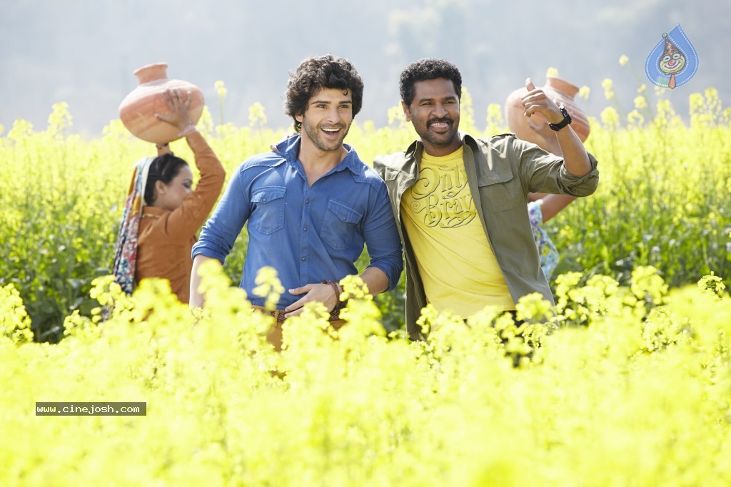 Ramaiya Vastavaiya Stills n Posters - 183 / 283 photos