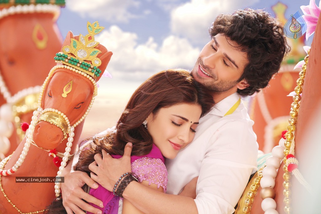 Ramaiya Vastavaiya Stills n Posters - 223 / 283 photos