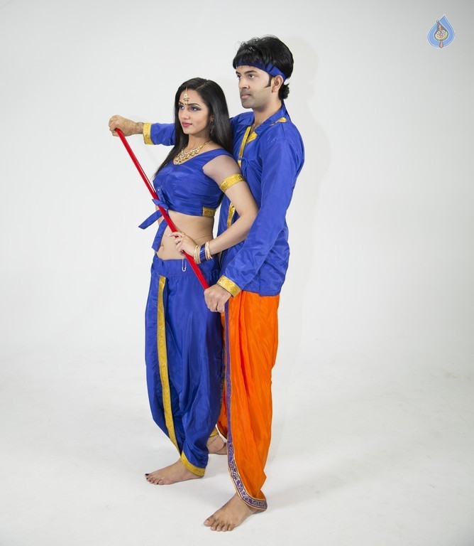 Ramasakkani Rakumarudu Photos and Posters - 16 / 27 photos