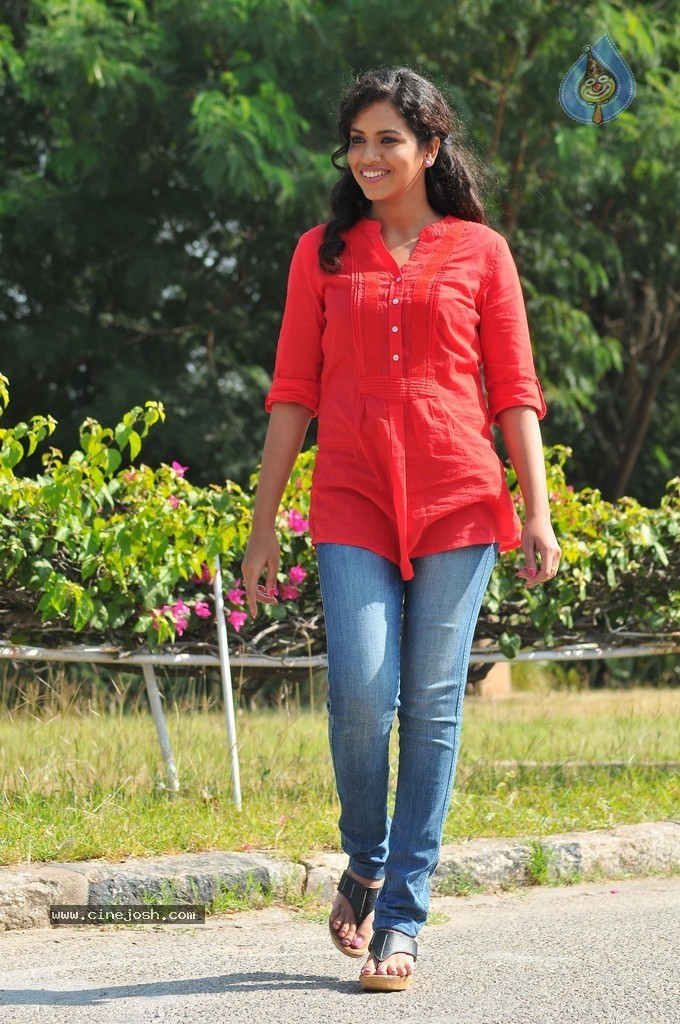 Ramudu Manchi Baludu Movie New Stills - 69 / 150 photos