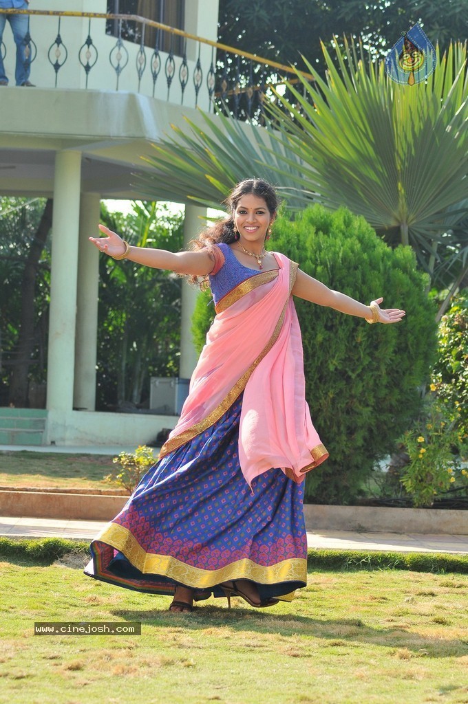 Ramudu Manchi Baludu Movie New Stills - 78 / 150 photos