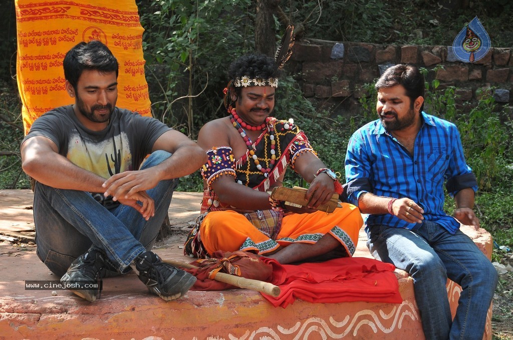 Ramudu Manchi Baludu Movie New Stills - 82 / 150 photos