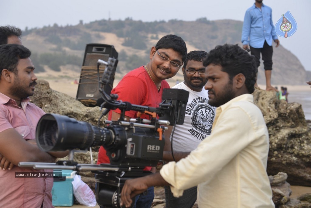 Ramudu Manchi Baludu Movie New Stills - 88 / 150 photos