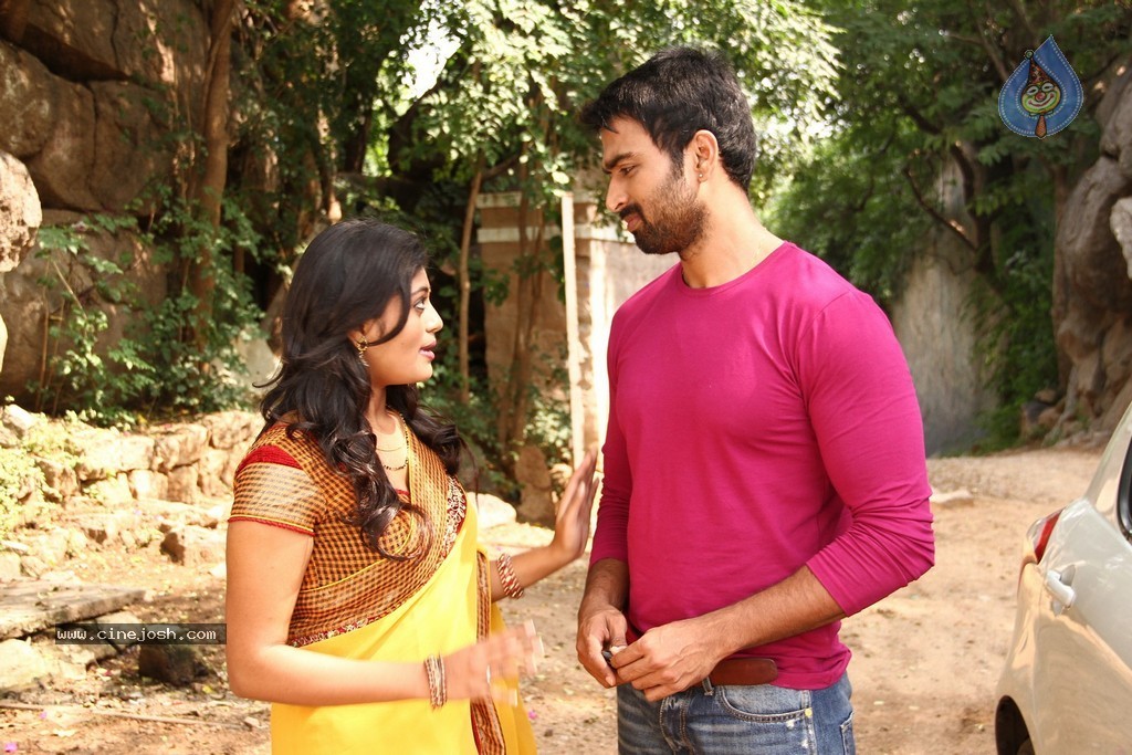 Ramudu Manchi Baludu Movie New Stills - 93 / 150 photos