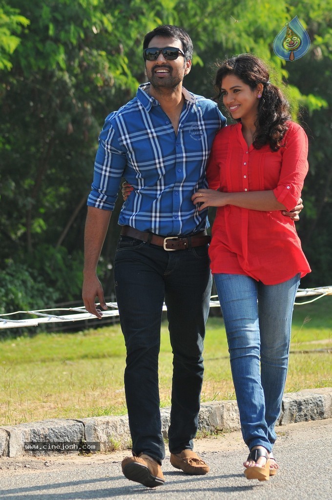 Ramudu Manchi Baludu Movie New Stills - 148 / 150 photos