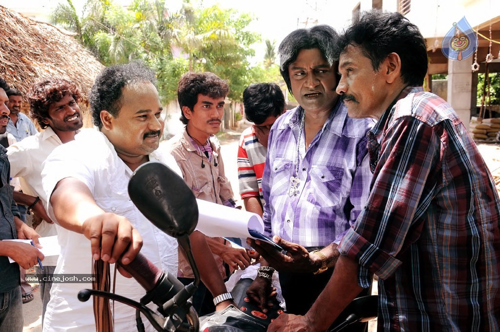 Ranam Tamil Movie Stills - 29 / 99 photos
