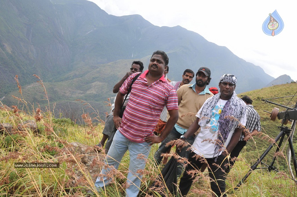 Ranam Tamil Movie Stills - 39 / 99 photos