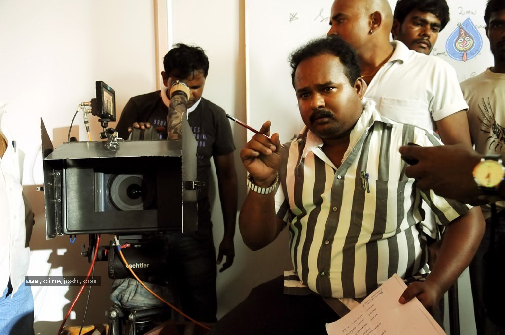 Ranam Tamil Movie Stills - 66 / 99 photos