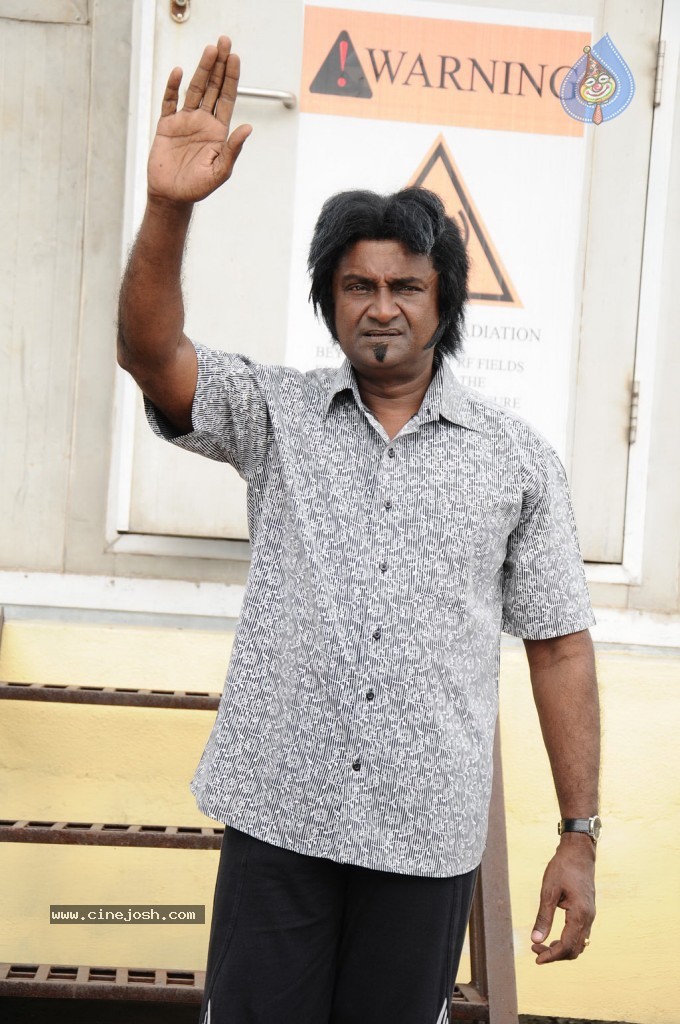 Ranam Tamil Movie Stills - 67 / 99 photos