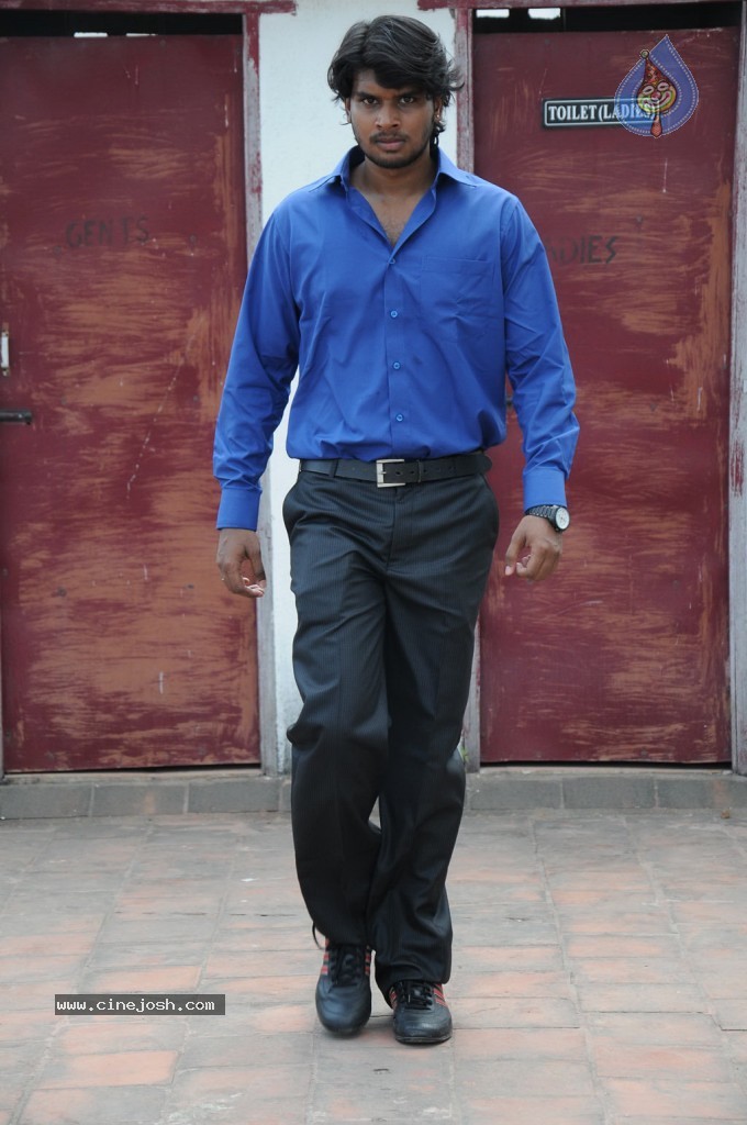 Ranam Tamil Movie Stills - 74 / 99 photos