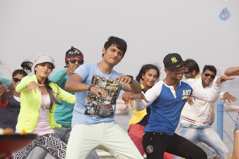 Rangam 2 Movie Stills - 19 / 20 photos