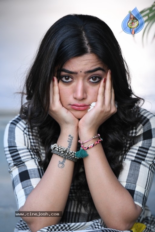 Rashmika Mandanna Stills From DevaDas - 7 / 20 photos