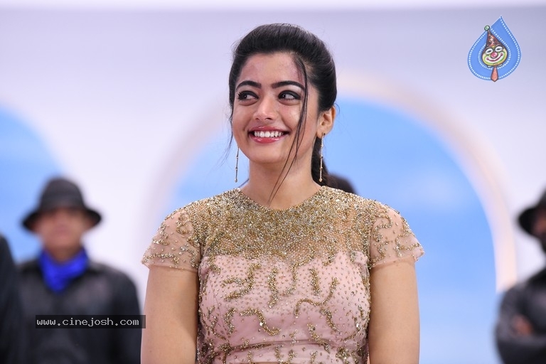 Rashmika Mandanna Stills From DevaDas - 11 / 20 photos