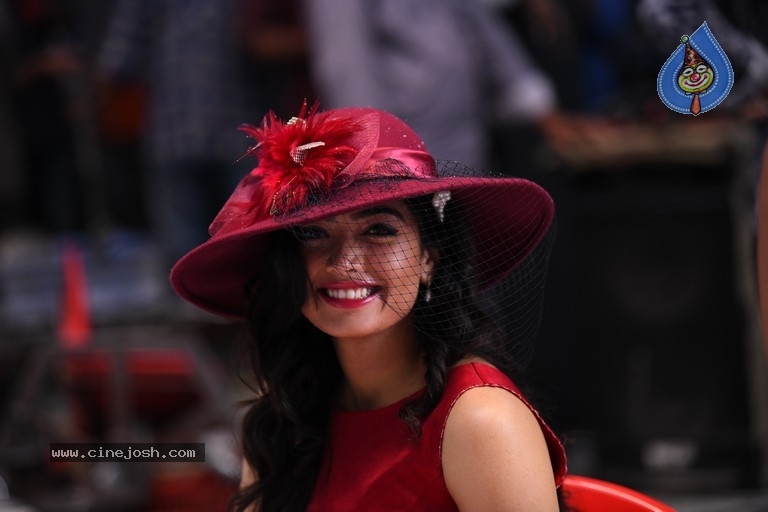 Rashmika Mandanna Stills From DevaDas - 13 / 20 photos