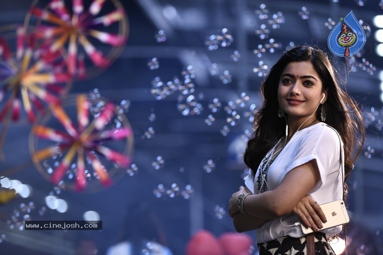 Rashmika Mandanna Stills From DevaDas - 15 / 20 photos