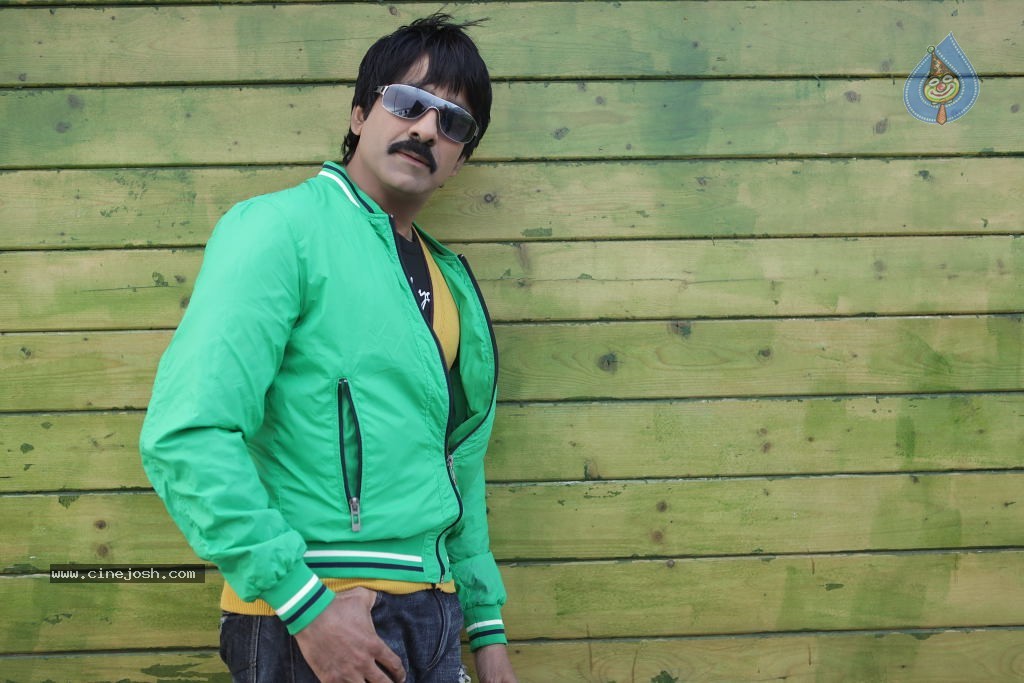 Raviteja Stills in Nippu Movie - 2 / 7 photos