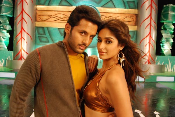 Rechipo Movie Stills Latest - Nitin - Ileana - 13 / 23 photos