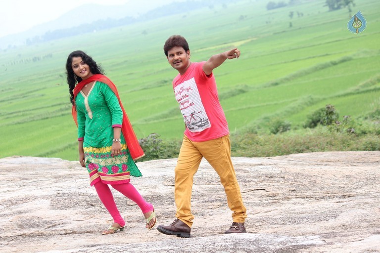 Rendaksharalu Photos and Posters - 129 / 133 photos