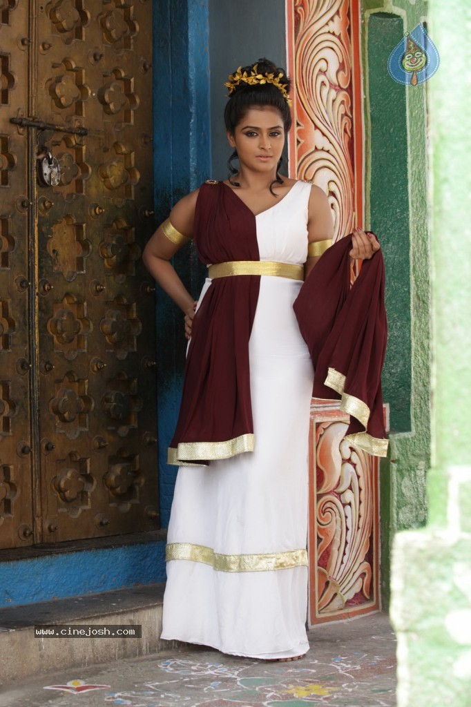 Rendavathu Padam Tamil Movie Photos - 10 / 90 photos
