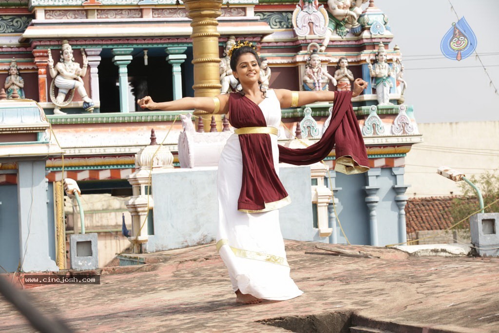 Rendavathu Padam Tamil Movie Photos - 26 / 90 photos