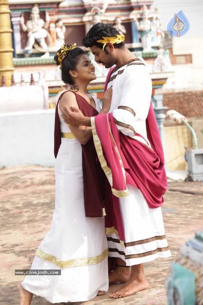 Rendavathu Padam Tamil Movie Photos - 63 / 90 photos