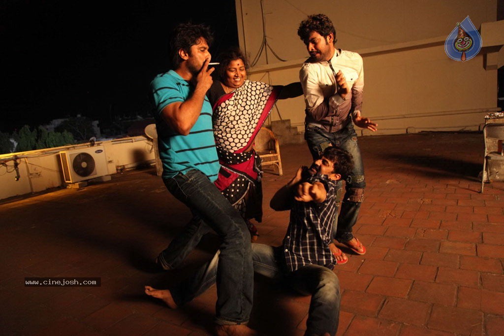 Rendavathu Padam Tamil Movie Stills - 2 / 46 photos