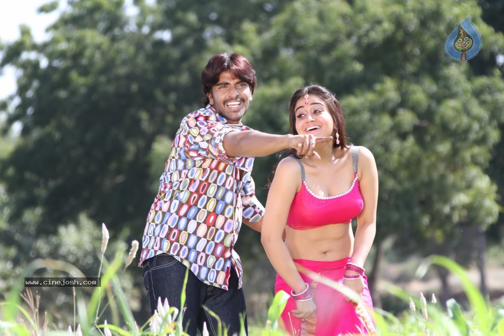 Rey Rey Movie New Photos Photo 1 of 40