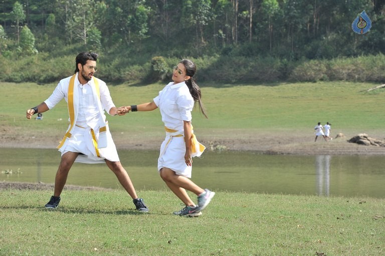 Right Right Movie New Photos - 1 / 21 photos