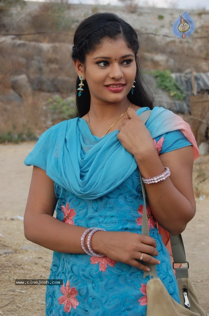 Road No 76 Chenchalguda Area Movie Stills - 26 / 52 photos