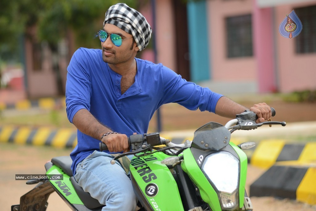Romance with Finance Movie Stills - 9 / 145 photos