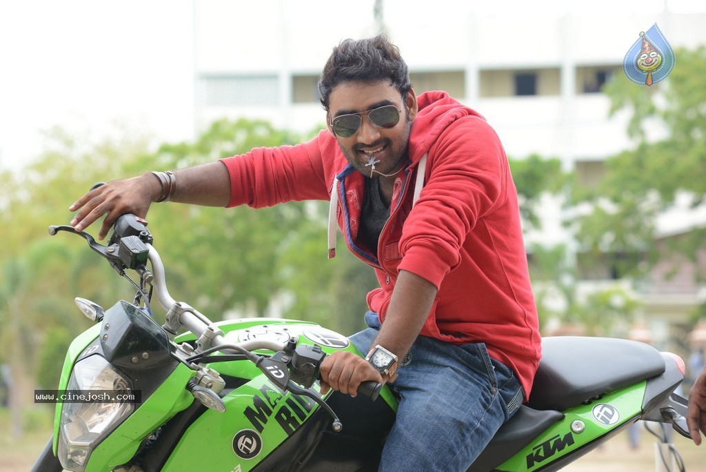 Romance with Finance Movie Stills - 10 / 145 photos