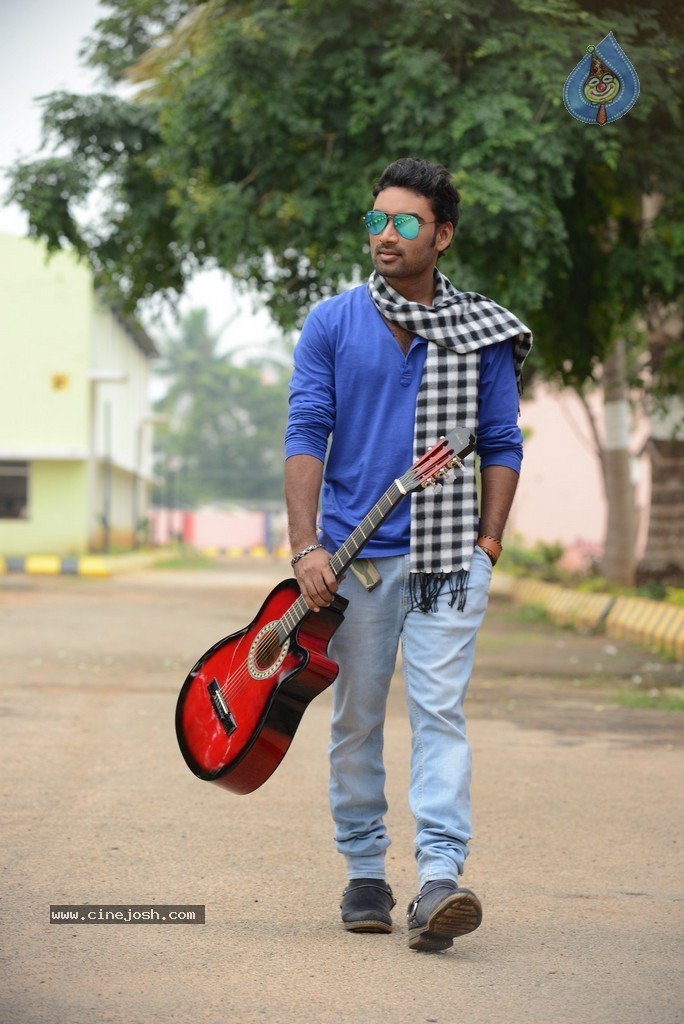 Romance with Finance Movie Stills - 36 / 145 photos