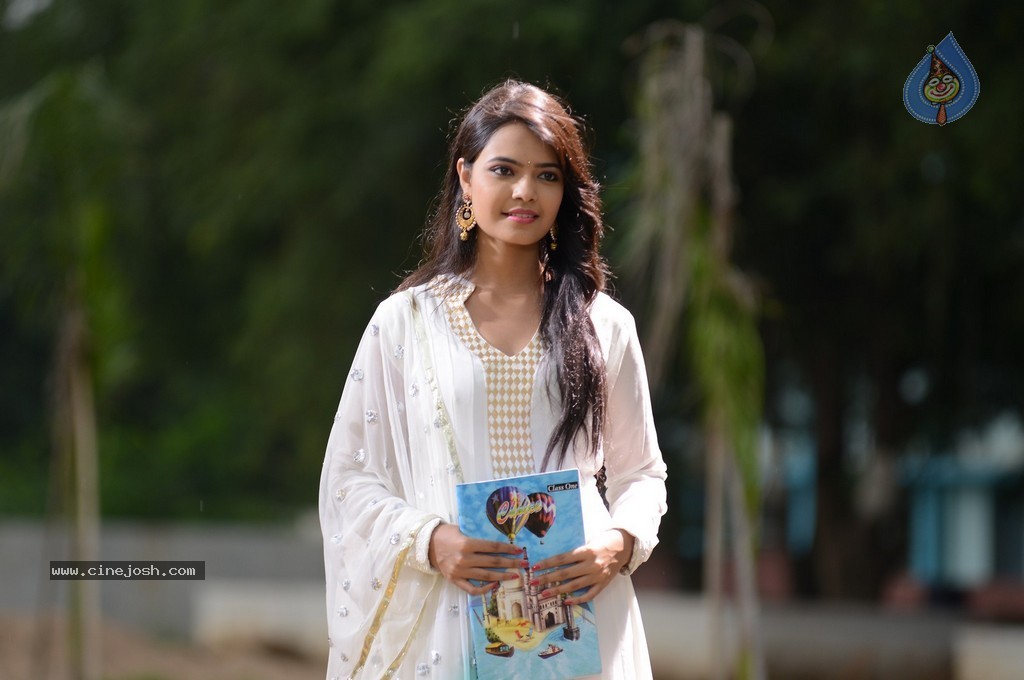 Romance with Finance Movie Stills - 73 / 145 photos