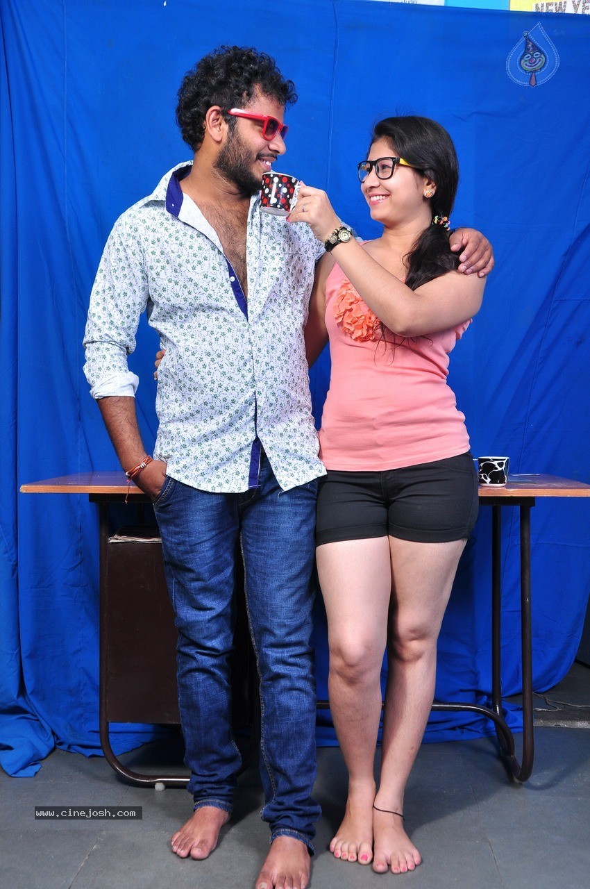 Romantic Lovers Movie Stills - 3 / 17 photos