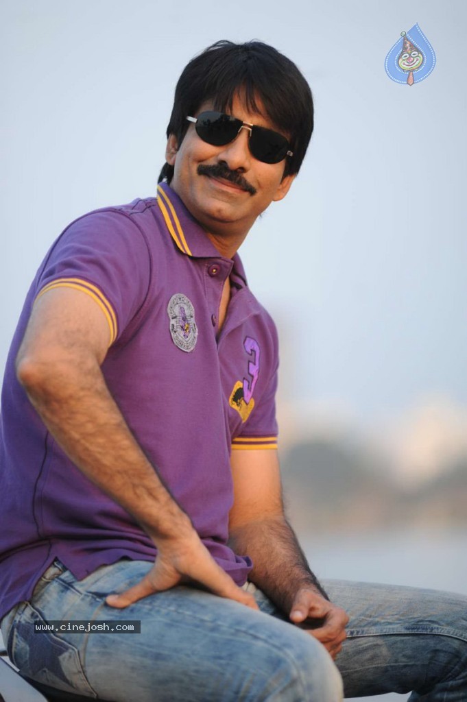 Rowdi Raja Tamil Movie Stills - 24 / 65 photos
