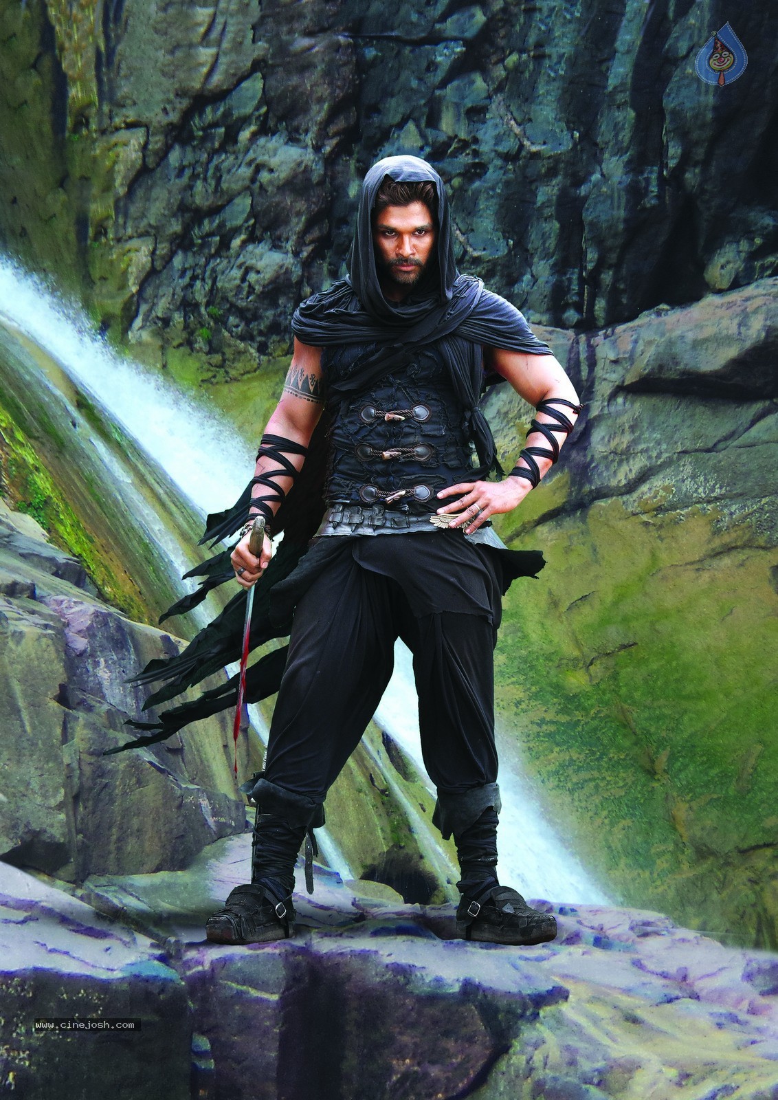 Rudhramadevi Gona Ganna Reddy 1st Look Stills - 2 / 2 photos