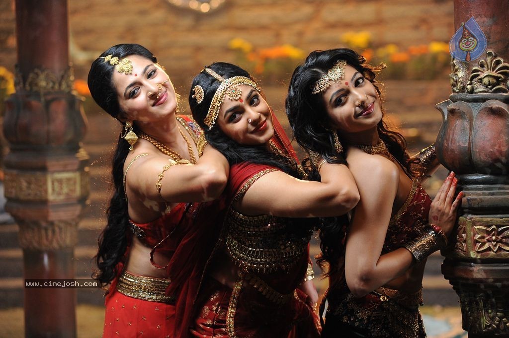 Rudhramadevi Movie New Stills - 11 / 12 photos